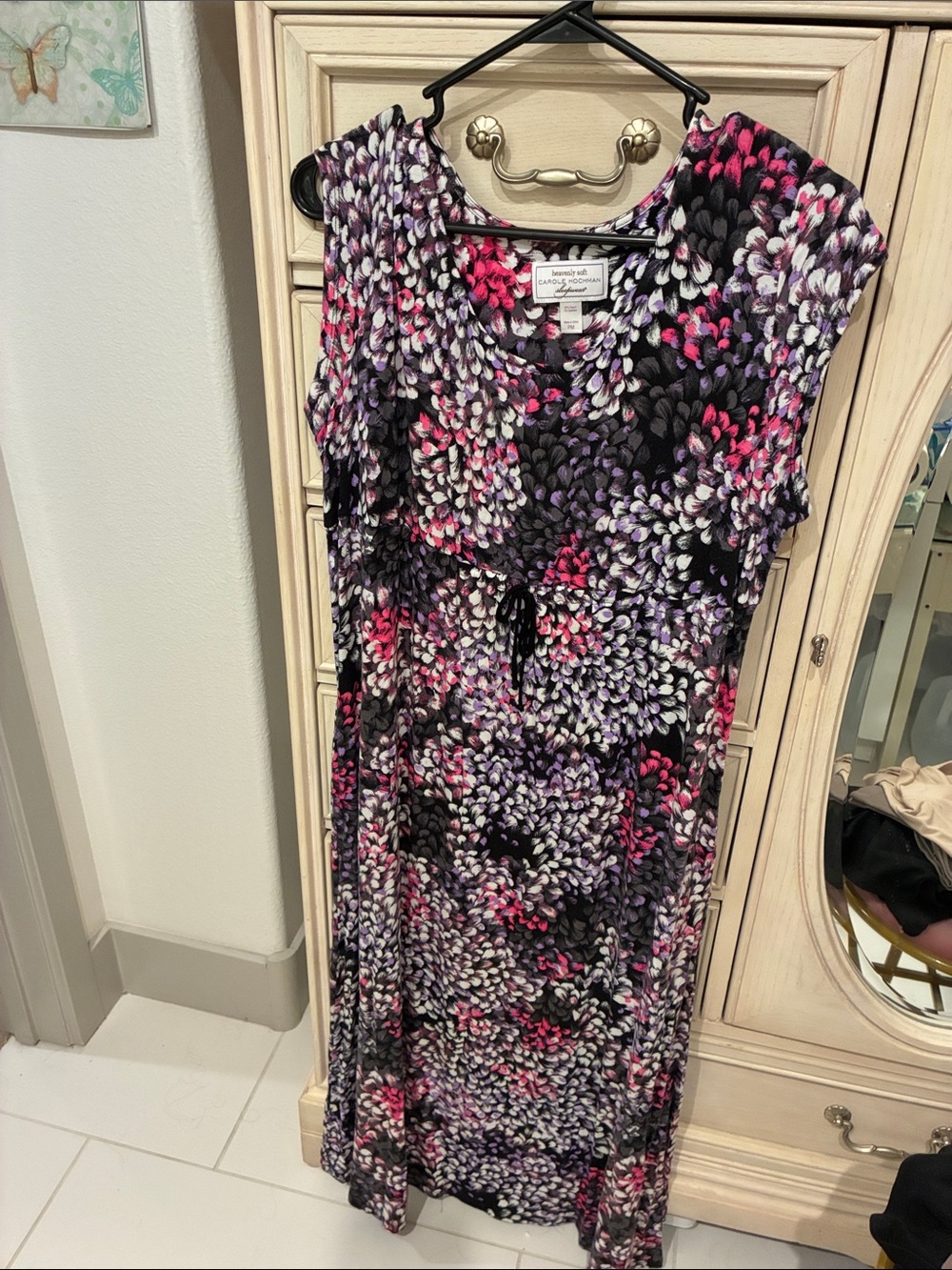 Carol Hochman Sleeveless Floral Print Maxi Nightgown in Black, Pink & White